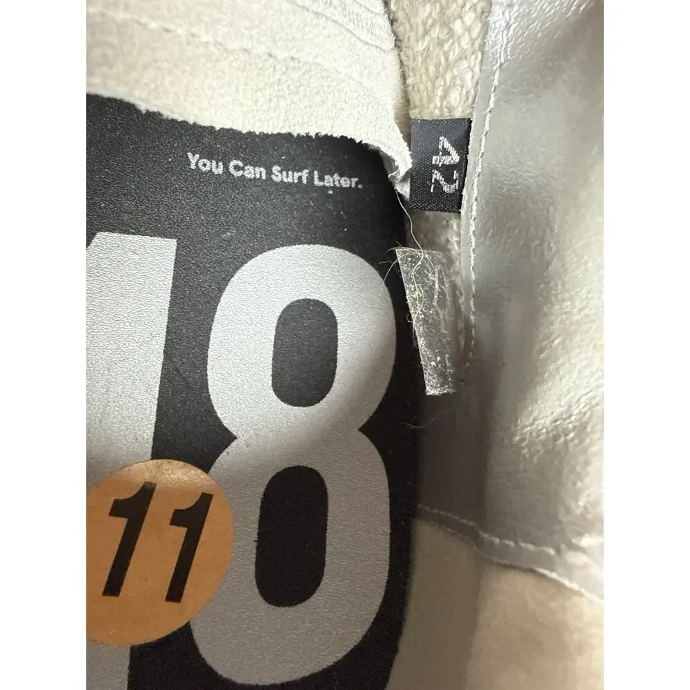 P448 Women’s 11/11.5 (42) John Low Top Sneaker White $298 New Blemishes